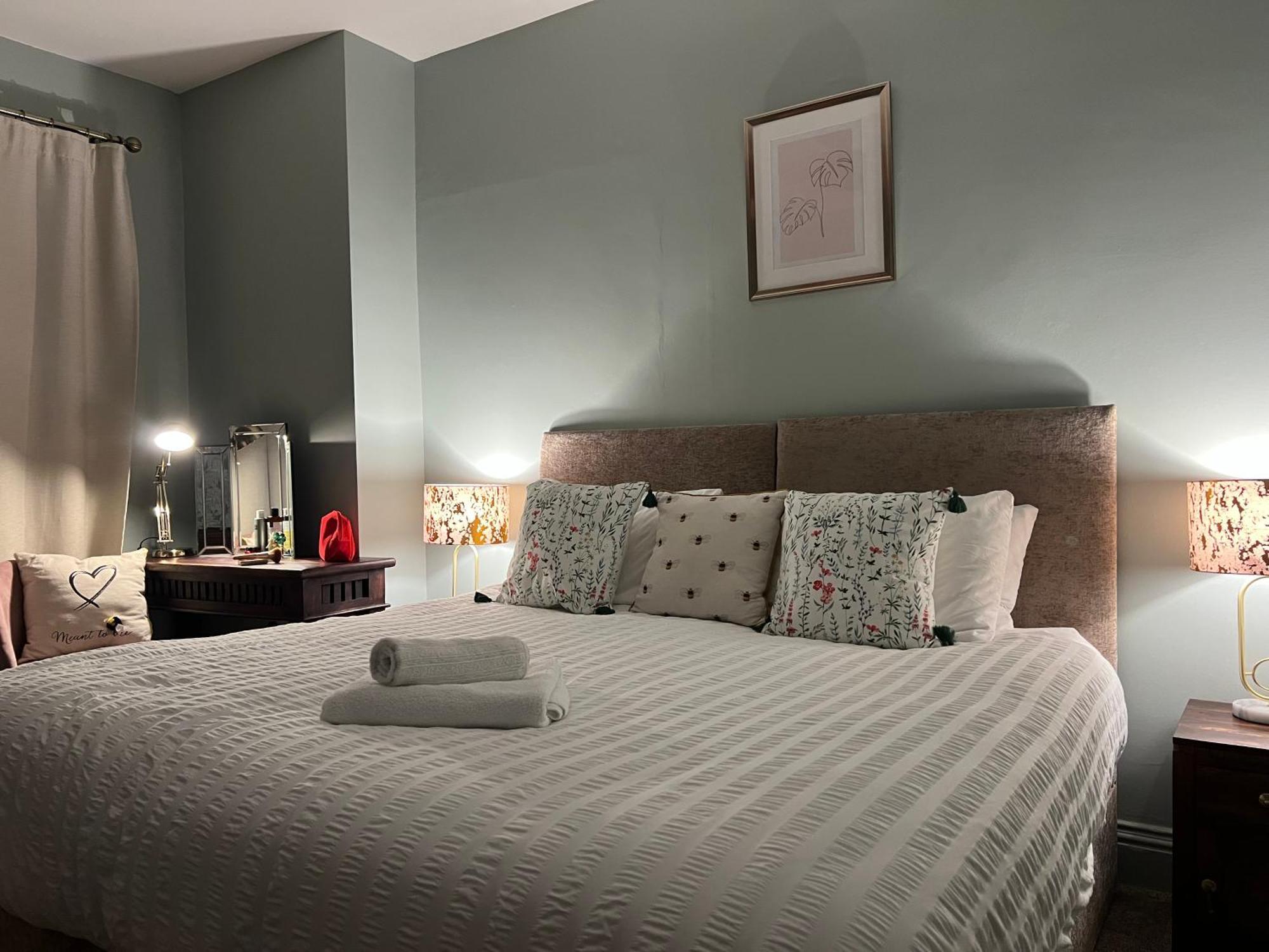 Апартаменты The Rose- Grd Floor, 2-5 Beds, Smarttv, Uni, Tram, M250 Fibre Ноттингем Экстерьер фото